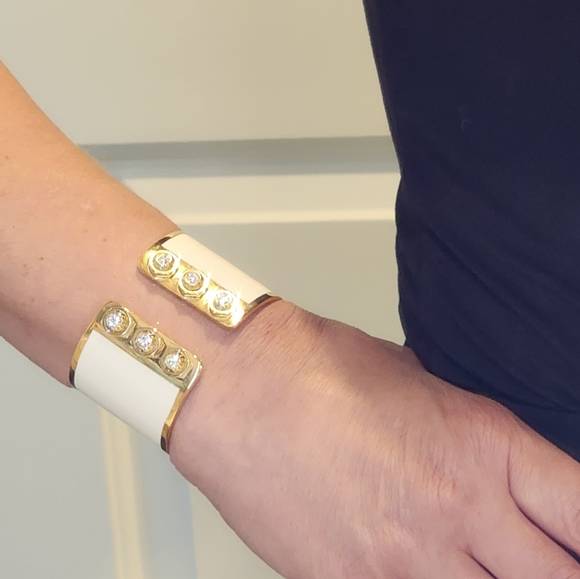 Henri Bendel Gold and Ceramic Hinged Bracelet with Swarovski Crystal - Picture 7 of 9